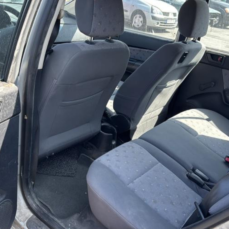 Porte arriere droit HYUNDAI GETZ Photo n°16