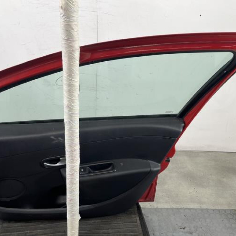 Porte avant droit RENAULT CLIO 3 Photo n°6