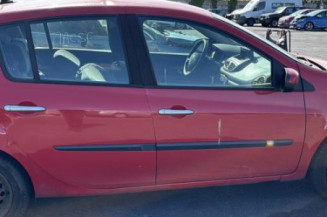 Porte avant droit RENAULT CLIO 3