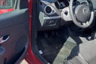 Porte avant droit RENAULT CLIO 3