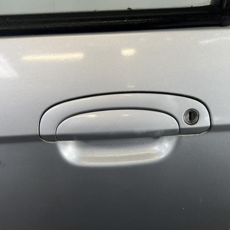 Porte avant gauche HYUNDAI GETZ Photo n°2