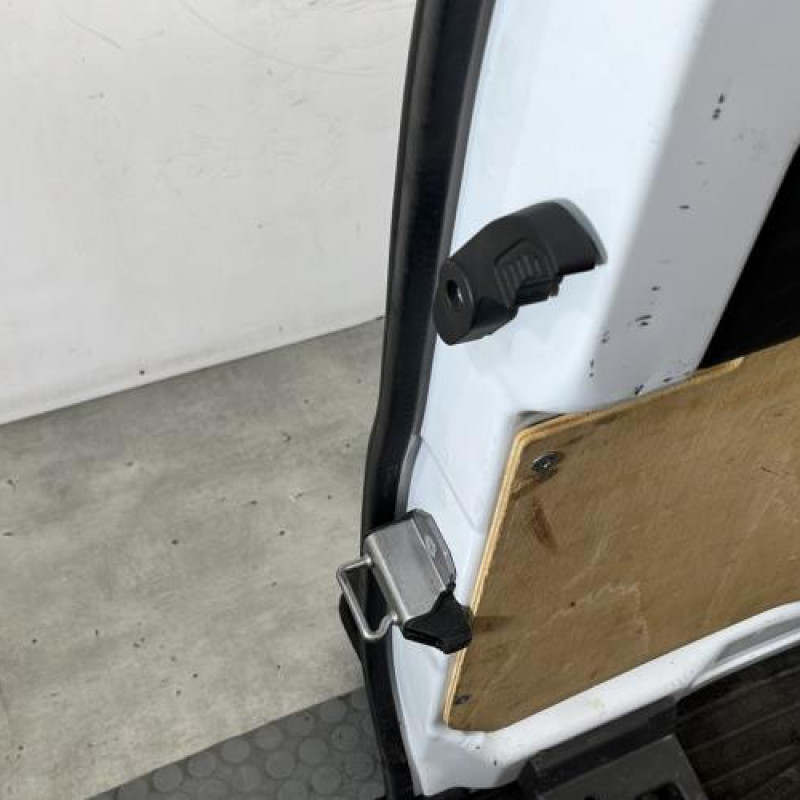 Porte de coffre gauche FORD TRANSIT 5 Photo n°4