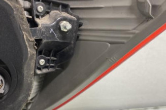 Feu arriere principal gauche (feux) TOYOTA YARIS 3