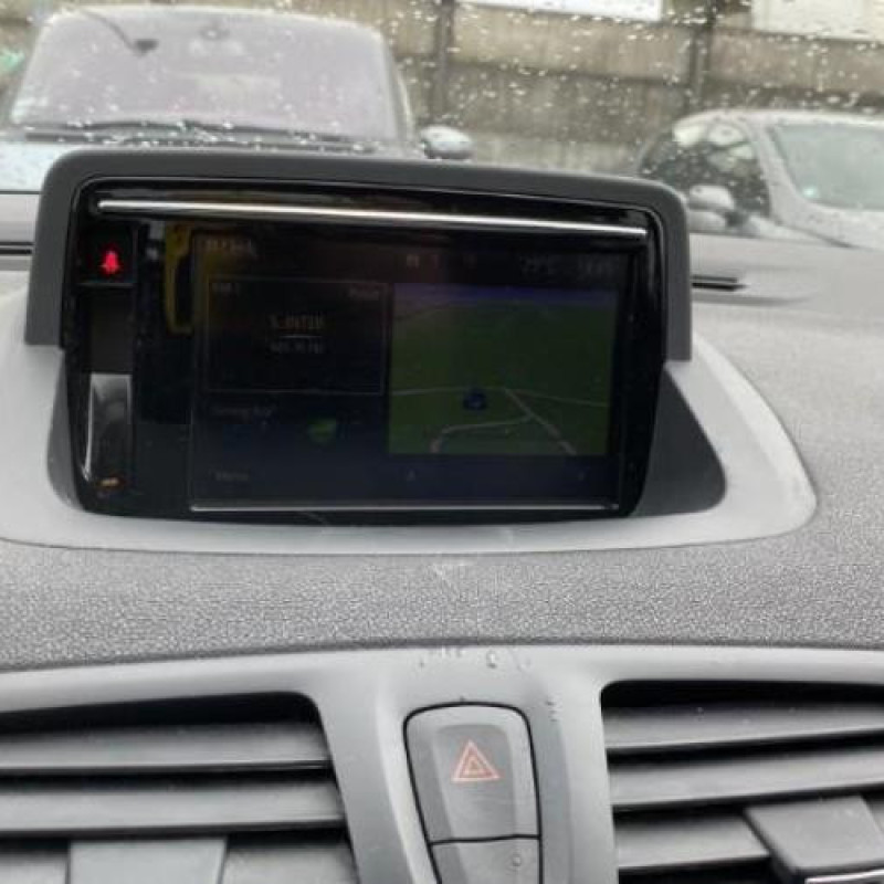 Porte arriere gauche RENAULT MEGANE 3 Photo n°8