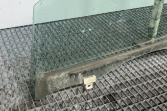 Vitre avant gauche RENAULT MEGANE 3