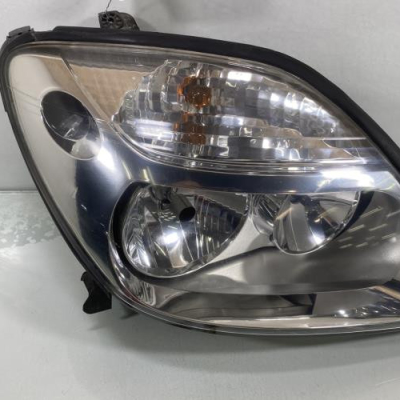 Optique avant principal droit (feux)(phare) RENAULT SCENIC 1 Photo n°1
