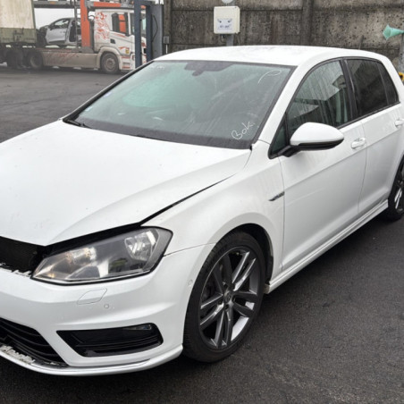 VOLKSWAGEN GOLF 7 PHASE 1 1.2 TSI - 16V TURBO Photo n°1