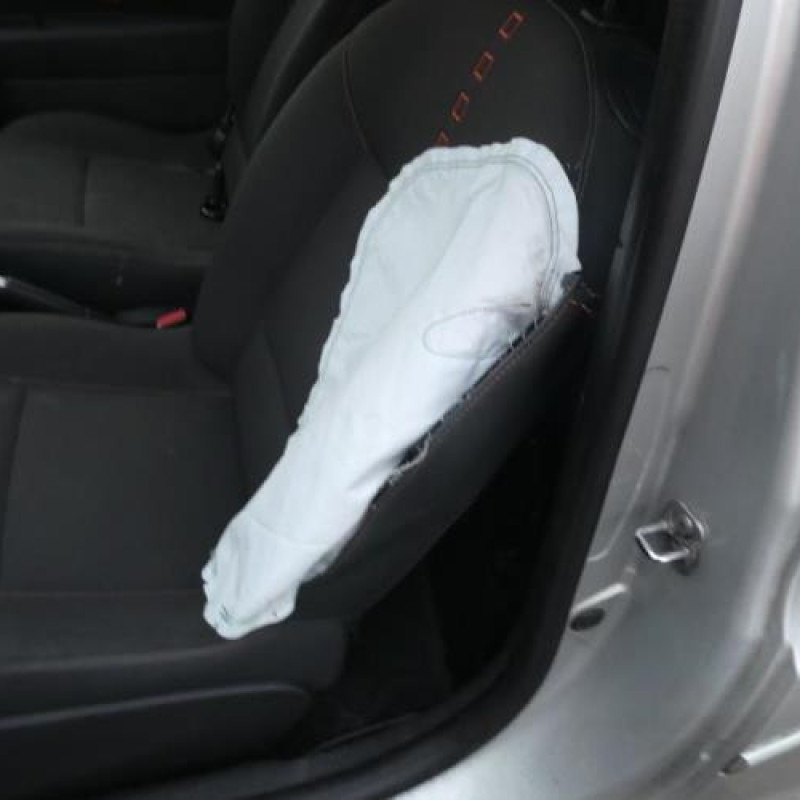 Aile avant droit RENAULT TWINGO 2 Photo n°14