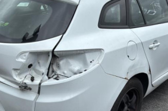 Pare choc arriere RENAULT MEGANE 3