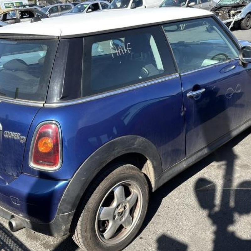 Pare choc arriere MINI MINI 2 R56 Photo n°9