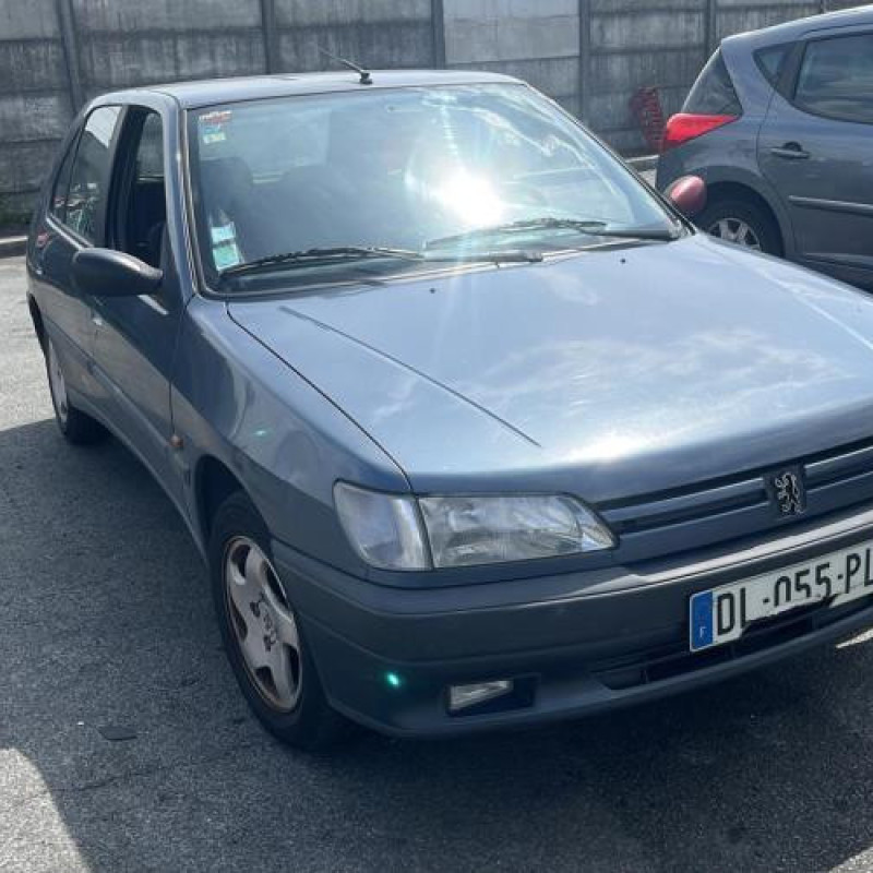 Capot PEUGEOT 306 Photo n°18