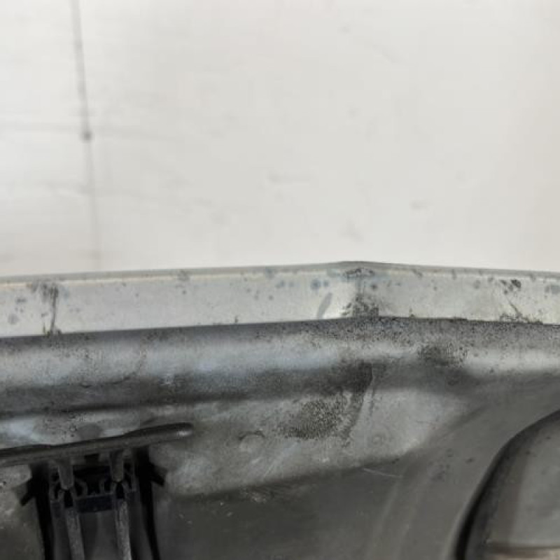 Capot RENAULT CLIO 2 Photo n°7