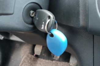 Pare boue avant gauche DACIA SANDERO 2