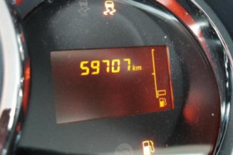 Pare boue avant gauche DACIA SANDERO 2