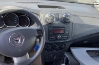 Pare boue avant gauche DACIA SANDERO 2