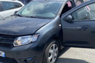 Pare boue avant gauche DACIA SANDERO 2