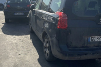 PEUGEOT 5008 1 PHASE 2 1.6 HDI - 8V TURBO