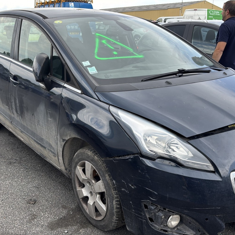 PEUGEOT 5008 1 PHASE 2 1.6 HDI - 8V TURBO Photo n°7