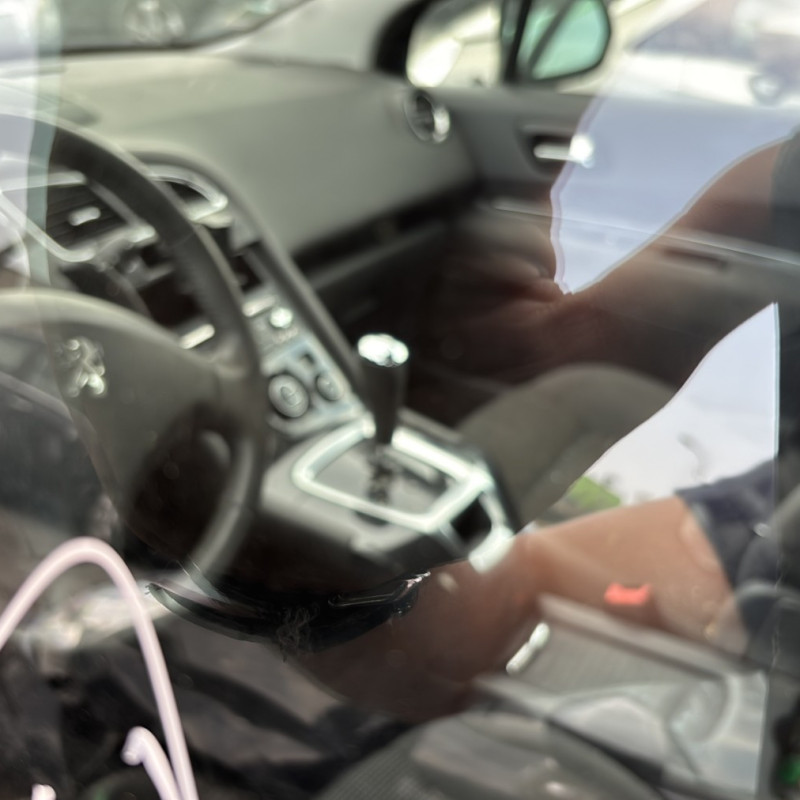 PEUGEOT 5008 1 PHASE 2 1.6 HDI - 8V TURBO Photo n°16