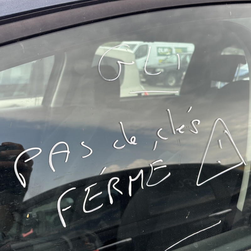 PEUGEOT 5008 1 PHASE 2 1.6 HDI - 8V TURBO Photo n°20