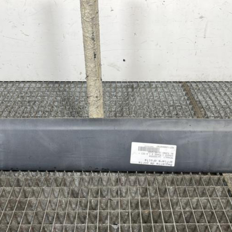 Baguette de porte arriere droite RENAULT KANGOO 1 Photo n°1