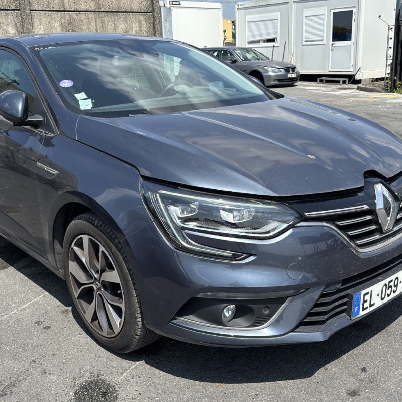 RENAULT MEGANE 4 PHASE 1 1.2i - 16V TURBO TCE 130 Photo n°14