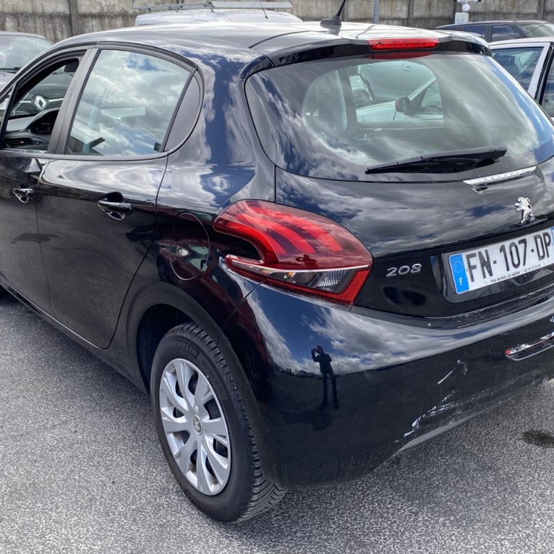 PEUGEOT 208 1 PHASE 2 1.5 BLUE HDI - 16V TURBO Photo n°4