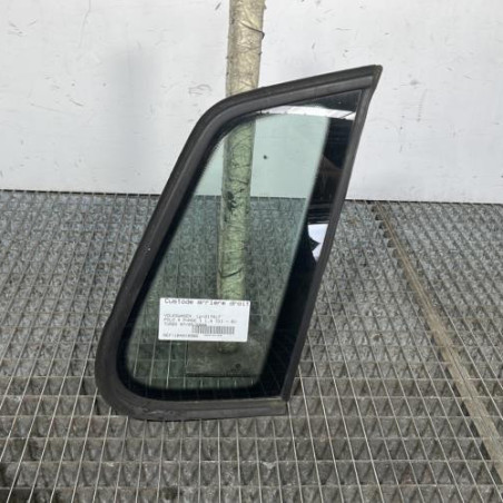 Custode arriere droit VOLKSWAGEN POLO 4 Photo n°1