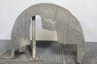 Pare boue arriere gauche VOLKSWAGEN GOLF 7