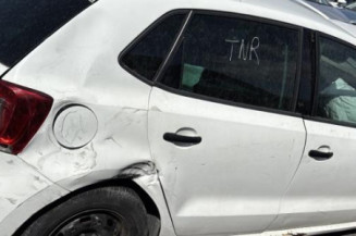 Malle/Hayon arriere VOLKSWAGEN POLO 5