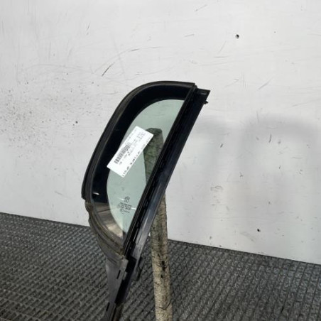 Custode arriere droit (porte) PEUGEOT 308 2