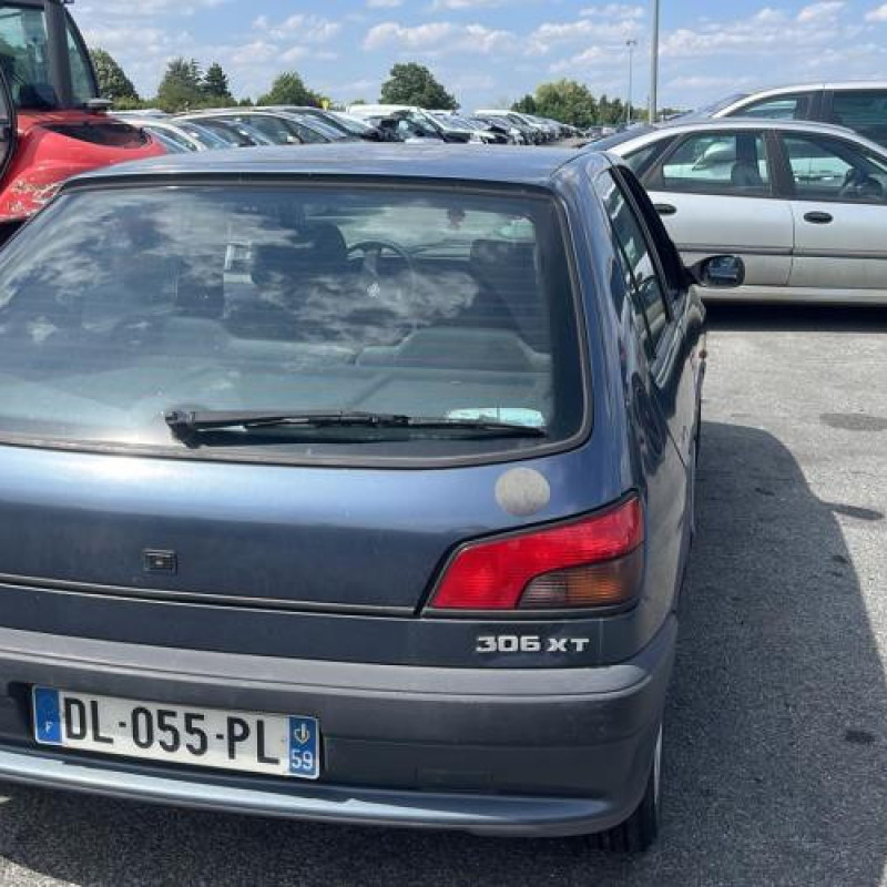 Plage arriere PEUGEOT 306 Photo n°14