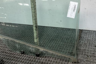 Vitre arriere droit PEUGEOT 308 2