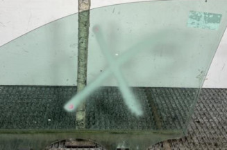 Vitre avant droit VOLKSWAGEN POLO 4