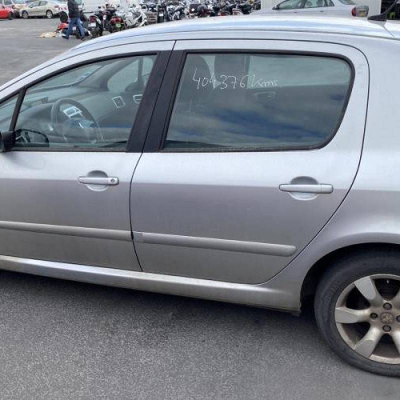 Renfort pare choc arriere (traverse) PEUGEOT 307 Photo n°13