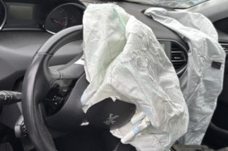 Vitre arriere gauche PEUGEOT 308 2
