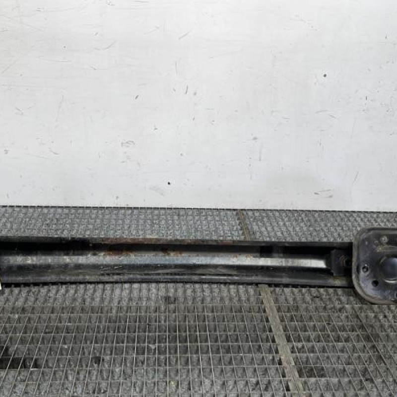 Renfort pare choc arriere (traverse) PEUGEOT 307 Photo n°7