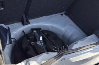 NISSAN MICRA 5 1.0i - 12V TURBO TCE 100