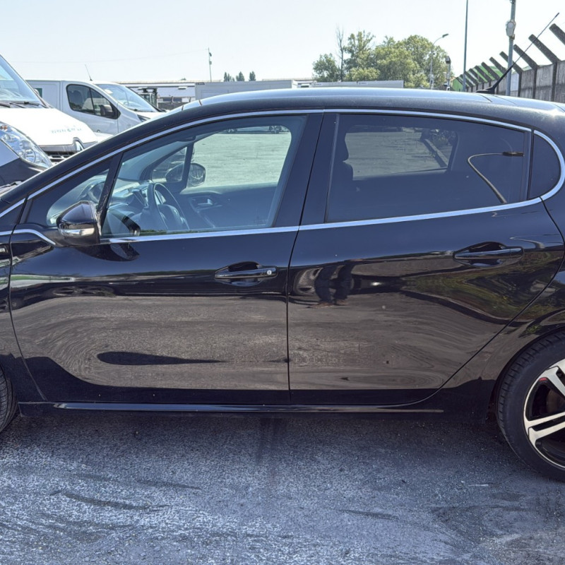 PEUGEOT 208 1 PHASE 2 1.2 PURETECH - 12V TURBO Photo n°6