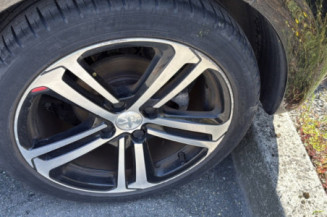 PEUGEOT 208 1 PHASE 2 1.2 PURETECH - 12V TURBO