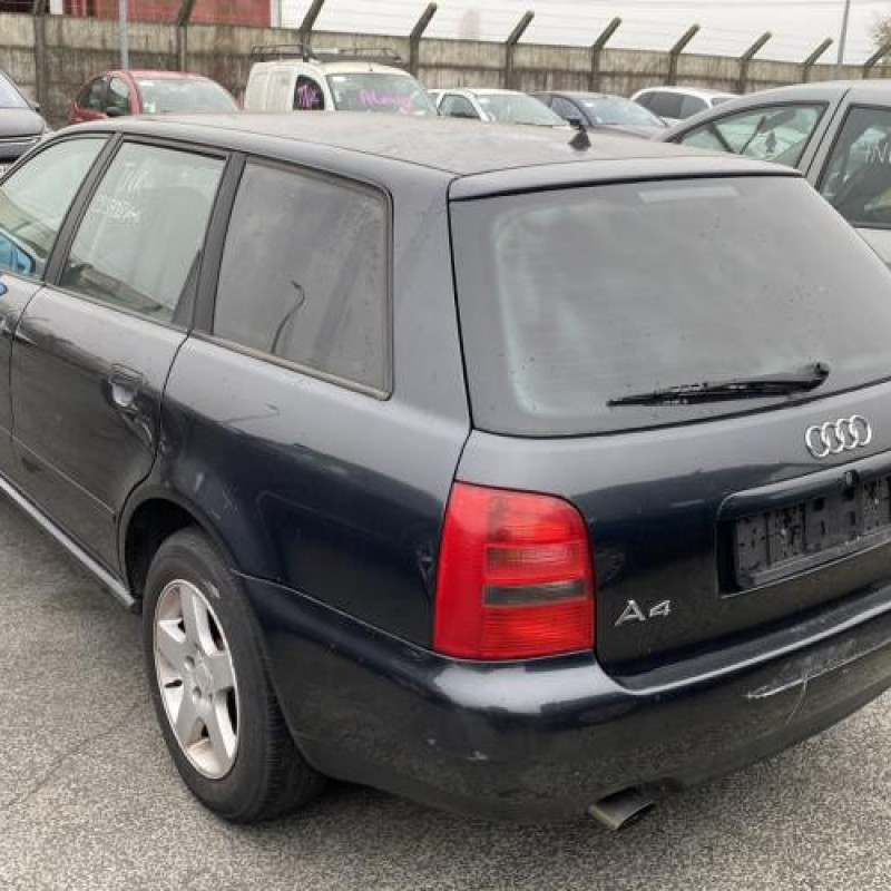 Serrure avant gauche AUDI A4 1 Photo n°8