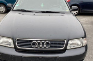 Serrure avant gauche AUDI A4 1