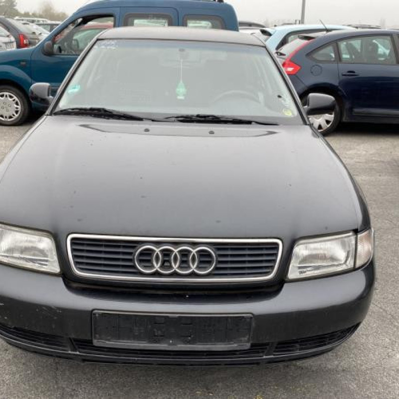 Serrure avant gauche AUDI A4 1 Photo n°12