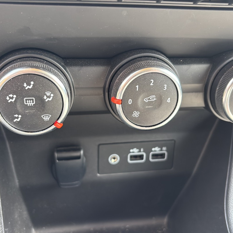 RENAULT CLIO 5 1.0i - 12V TURBO TCE 90 Photo n°16