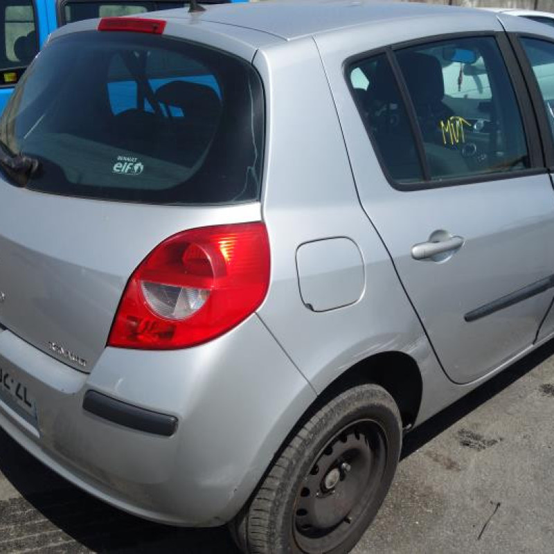 Traverse superieure RENAULT CLIO 3 Photo n°4
