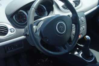 Traverse superieure RENAULT CLIO 3