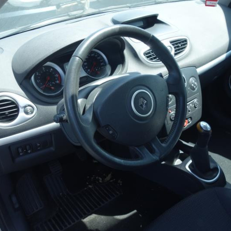 Traverse superieure RENAULT CLIO 3 Photo n°6