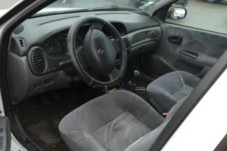 Porte avant droit RENAULT MEGANE 1