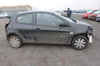 Porte avant droit RENAULT CLIO 3
