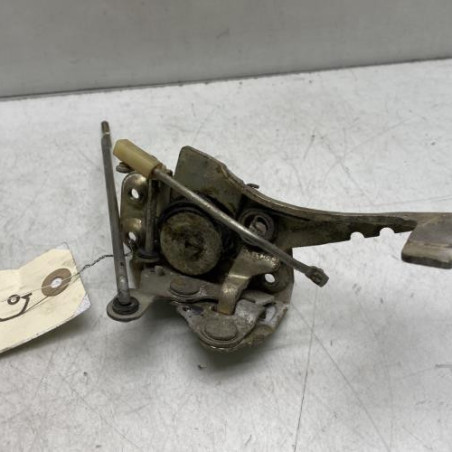 Serrure avant droit LADA NIVA